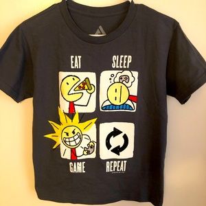 * Gently Used * Boys Gaming Tee